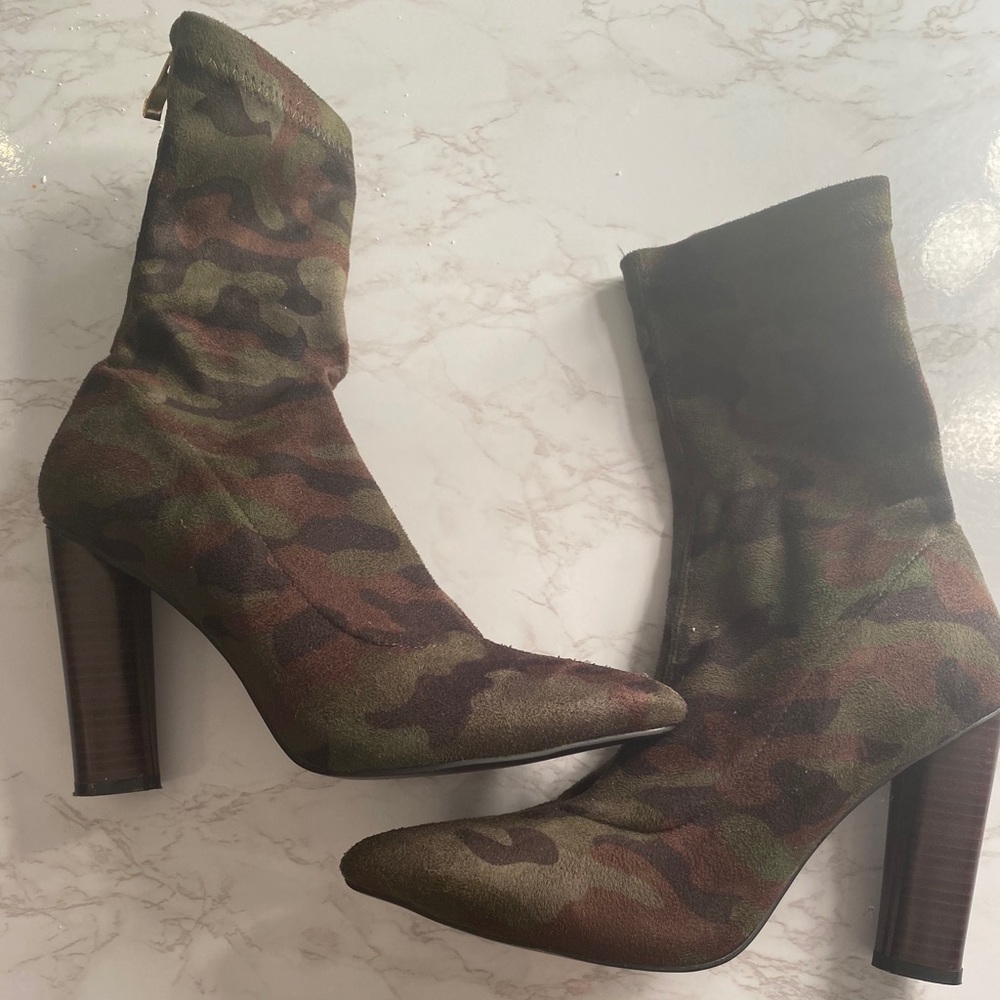 Army fatigue booties